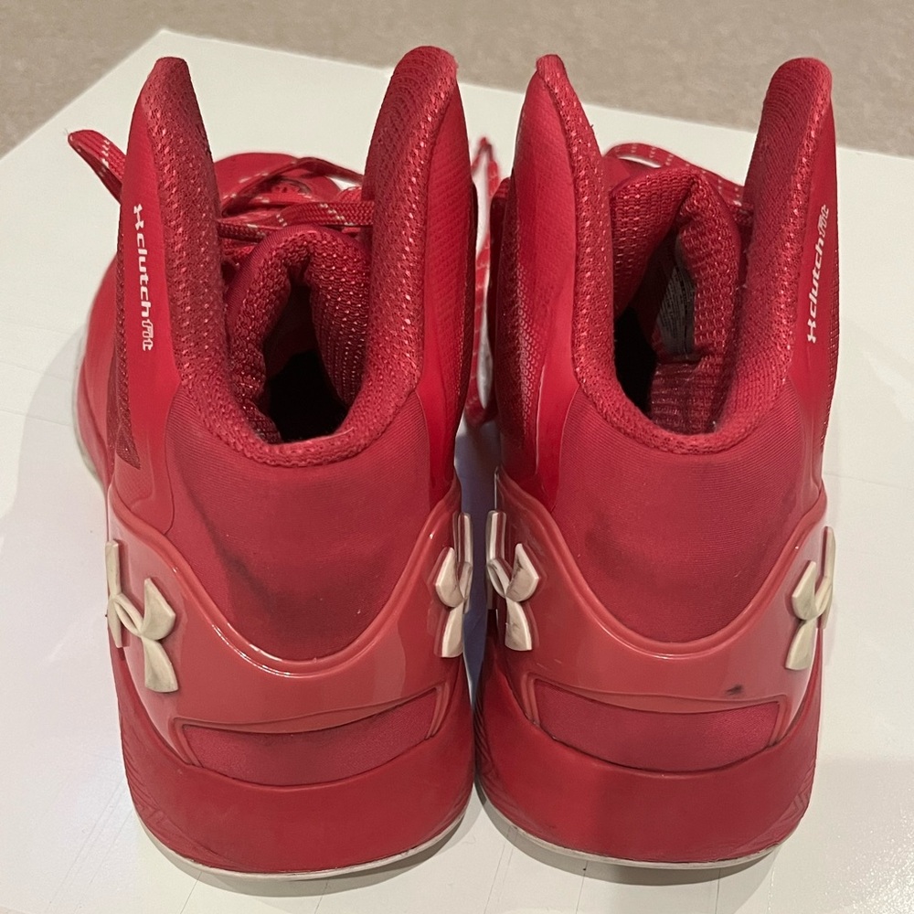 Under armour clutch fit basketball cut shoes - Picture 5 of 10